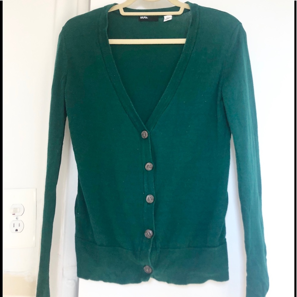 Beautiful deep green BDG cardigan